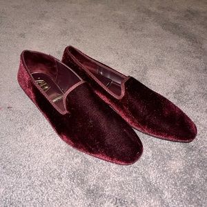 Zara burgundy velvet flats